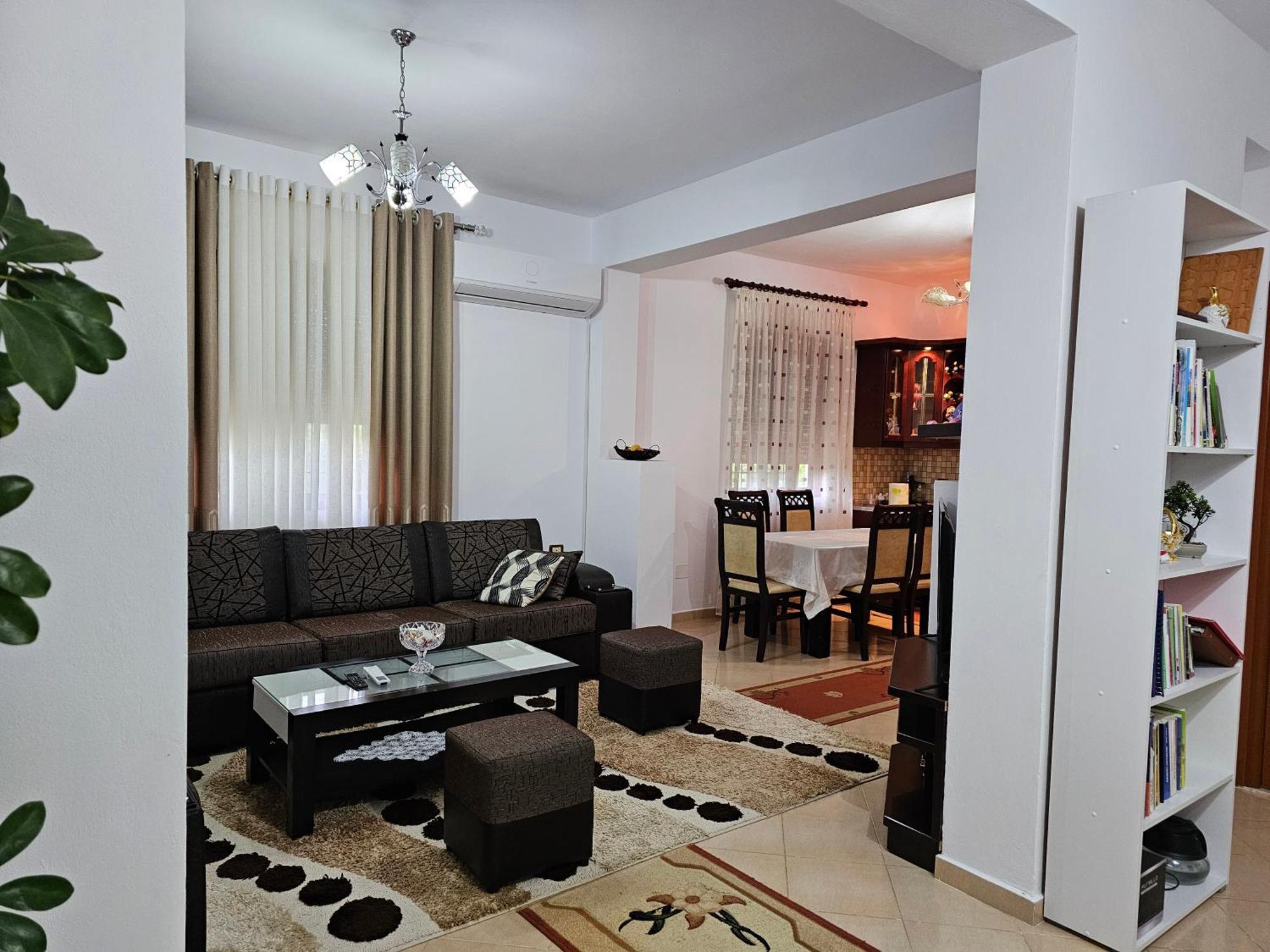 Guesthouse Iljaz ベラト エクステリア 写真